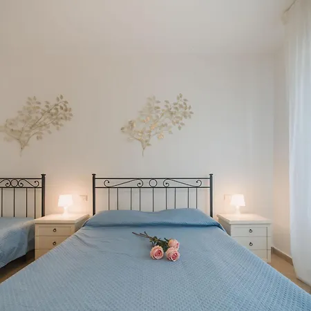 Apartment La Conchiglia By Interhome Viareggio